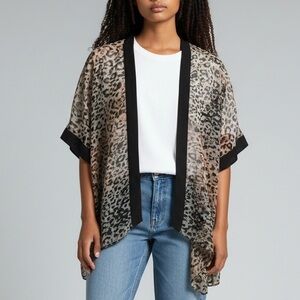 Steve Madden Sheer Leopard Print Kaftan OSFM Beach Cover Up Resort Wear‎ Beachy